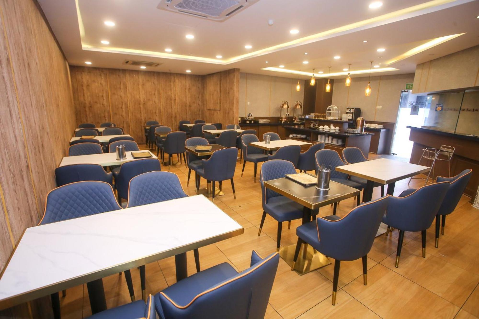 בוקיט מרטג'אם Golden Nasmir Hotel מראה חיצוני תמונה
