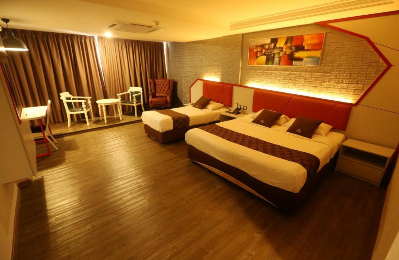 בוקיט מרטג'אם Golden Nasmir Hotel מראה חיצוני תמונה